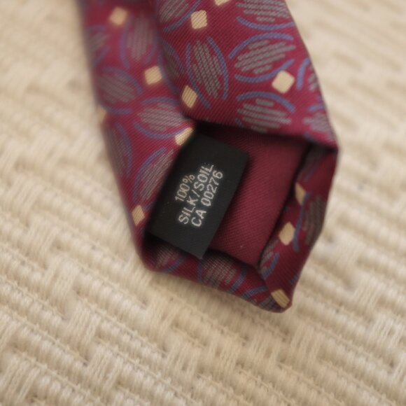 COPY - Yves Saint Laurent neckwear burgundy tie 100% silk - Picture 3 of 5